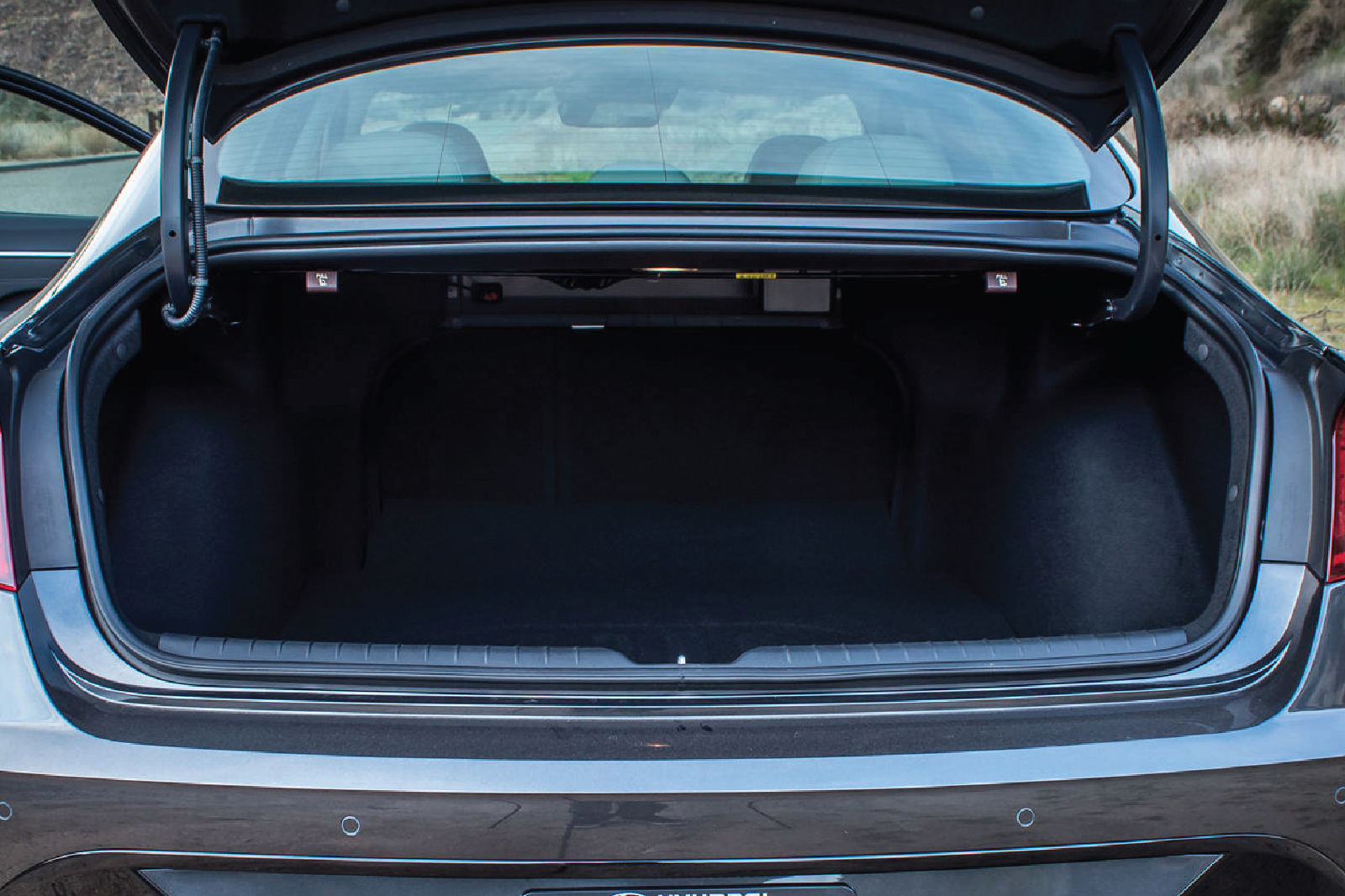 Hyundai Sonata Luggage Area Kit
