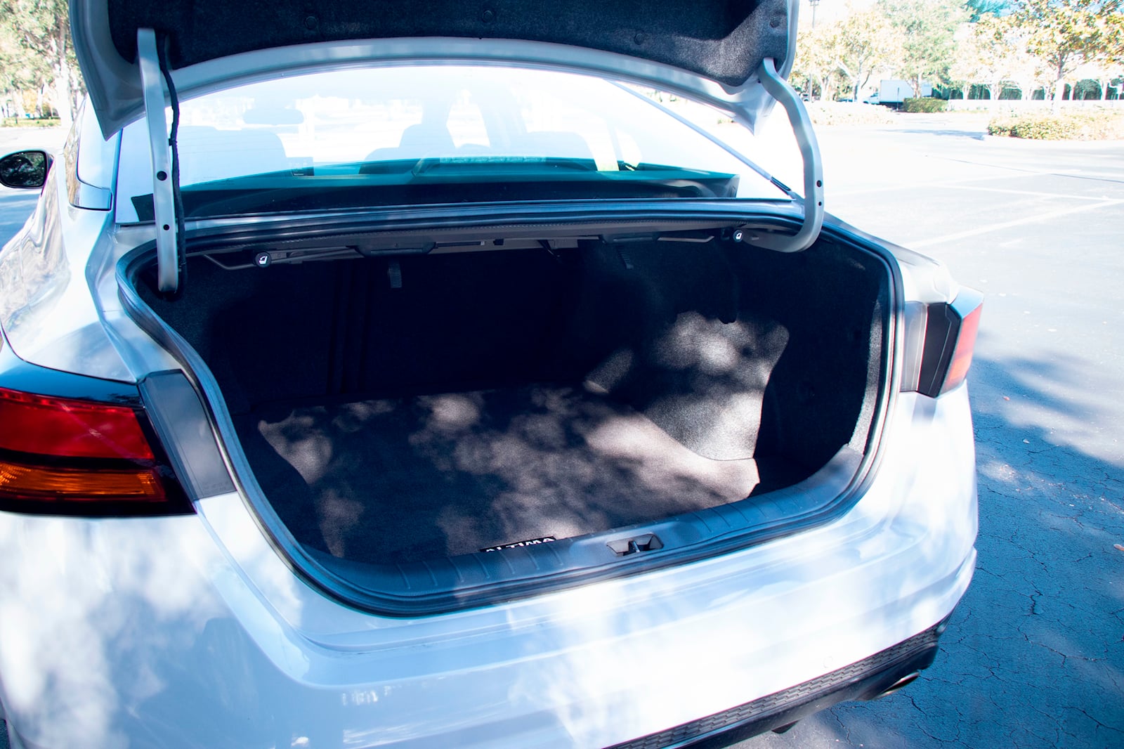 Nissan Altima Luggage Area Kit