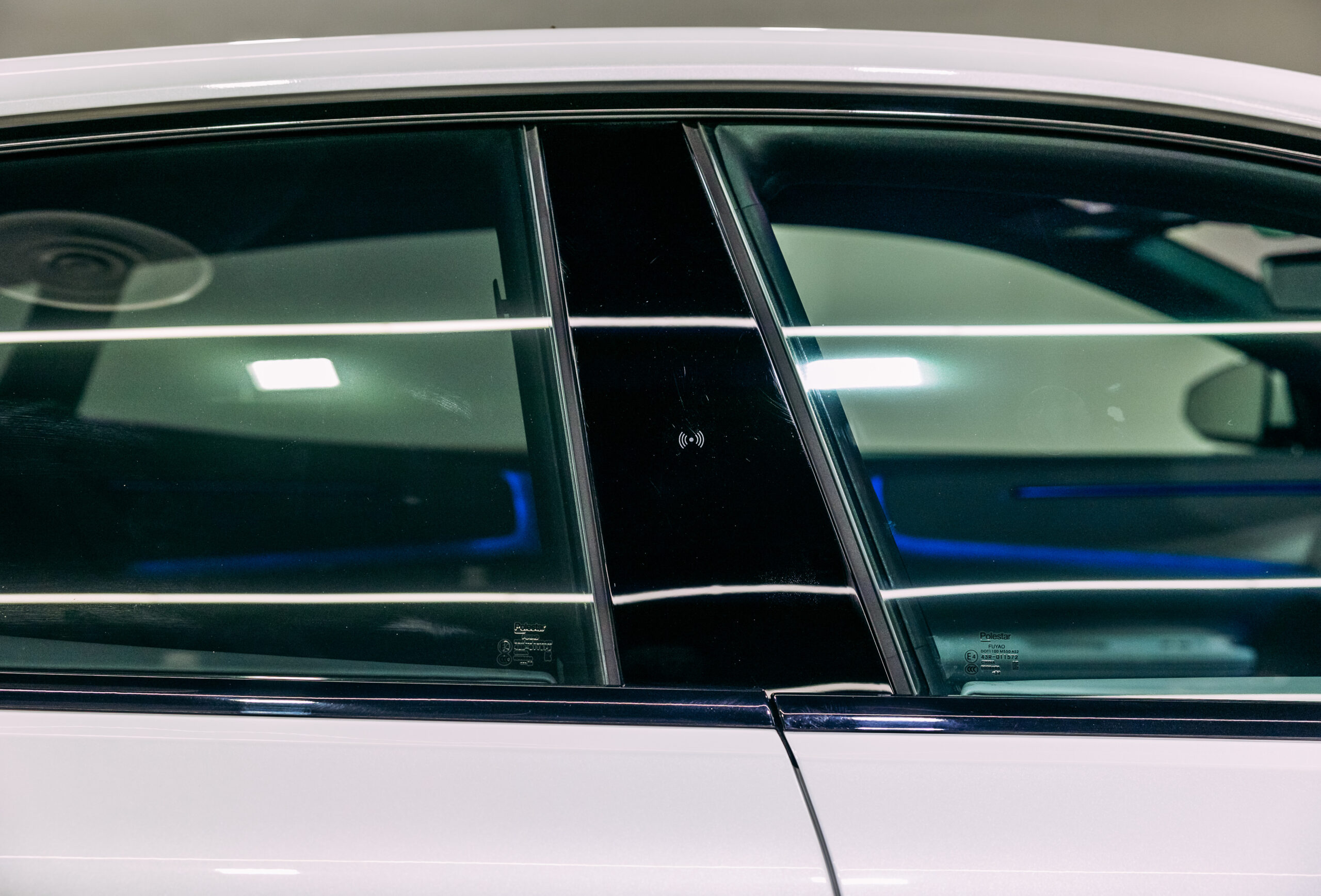 Polestar 4 | XPEL B-Pillar Protection Kit